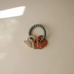 Mushie Anneau de Dentition Dinos - Sale