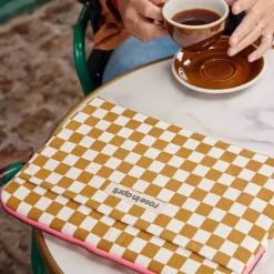 Rose In April Pochette Ordinateur Octave Damier Caramel - Fashion