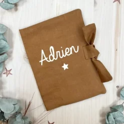 Oh la la Paris Protège Carnet de Santé Personnalisable Lin Camel - Discount