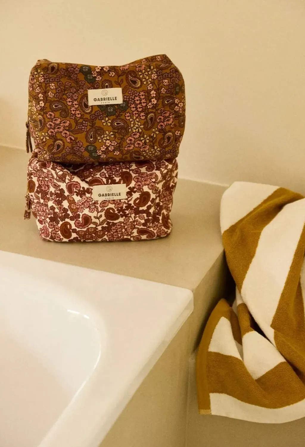 Gabrielle Paris Trousse de Toilette Arabesque Bordeaux - Discount